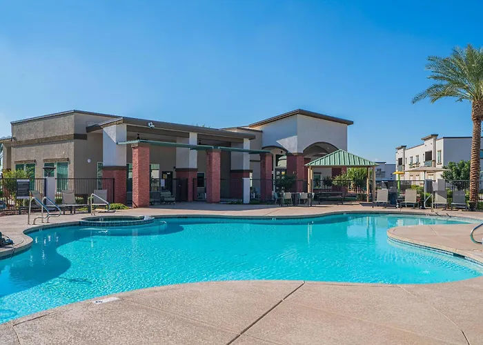 Live By Stadium With Balconypoolgymparkingwd Apartment *