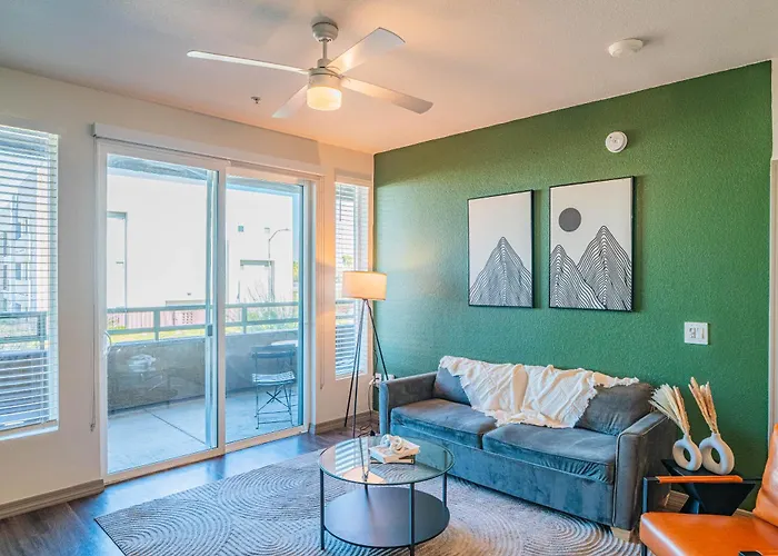 Live By Stadium With Balconypoolgymparkingwd Apartment