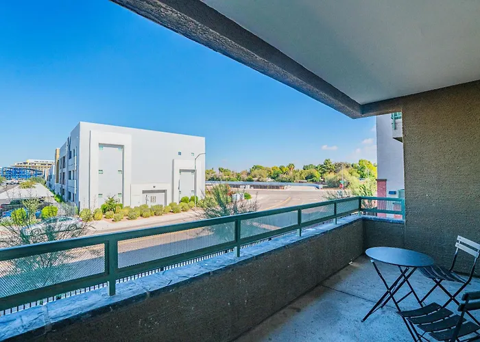 Live By Stadium With Balconypoolgymparkingwd * Glendale